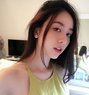 Elisa - puta in Surabaya Photo 5 of 5