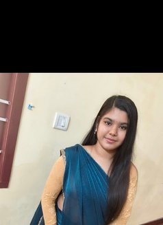 Tamil and Kerala Young Girls Doorstep - escort in Chennai Photo 3 of 16