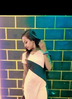 Tamil and Kerala Young Girls Doorstep - escort in Chennai Photo 11 of 16