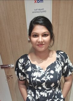 Tamil and Kerala Young Girls Doorstep - escort in Chennai Photo 3 of 7