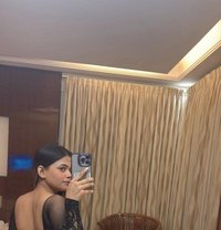 Tamil Call Girls Indian Russian Malaysia - puta in Kuwait