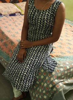 Tamil College Girl in Chennai - escort in Chennai Photo 3 of 3