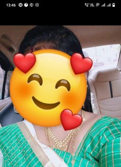 Tamil College & Tamil Actress, hi-fi - escort in Chennai Photo 15 of 28