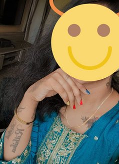 Tamil Girl Providing Service in Omr - escort in Chennai Photo 4 of 4