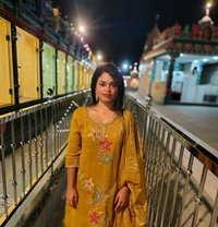 Tamil Independent Hifi in Chennai - escort agency in Chennai Photo 1 of 6