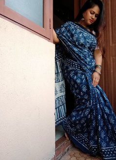 Tamil, North Indian High Profile Here - escort in Chennai Photo 2 of 2