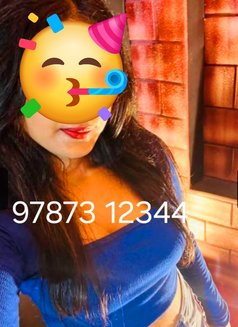 Tamil Ponu Riya Independent Service - escort in Riyadh Photo 1 of 3
