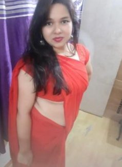 Tamil Ponu Suji Independent Service - escort in Coimbatore Photo 2 of 4