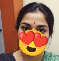 Tamil HIFI Models Aunty Available - puta in Chennai