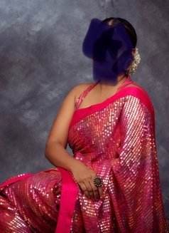 Shalini independent with place - escort in Chennai Photo 4 of 10