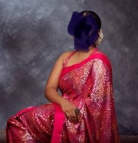 Shalini independent with place - escort in Chennai