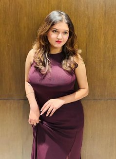 Tamil Teruim College Girls & Aunty's - escort in Chennai Photo 2 of 4