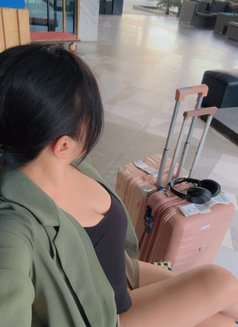 Tammy - escort in Singapore Photo 1 of 3