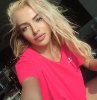 Tanaa - escort in Dubai
