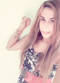 Tanaga Taraki - Transsexual escort agency in Colombo Photo 19 of 25