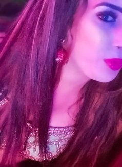 Tanaga Taraki - Transsexual escort agency in Colombo Photo 24 of 25