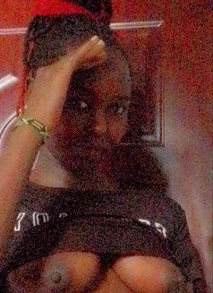 Tanasha Escorts - puta in Khobar Photo 5 of 5