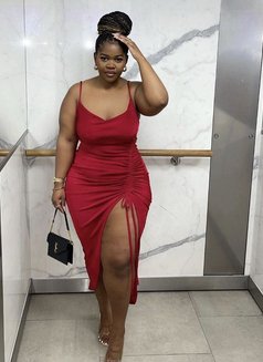 Lily - puta in Nairobi Photo 1 of 2