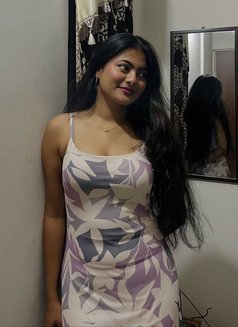 Tanaya - escort in Thrissur Photo 1 of 5
