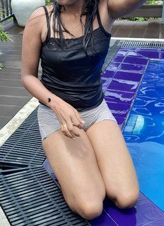 Senu Tani - puta in Colombo Photo 4 of 8