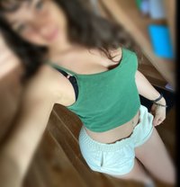 Tania - escort in Lausanne