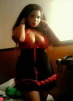 Tania - escort in Chandigarh Photo 1 of 2