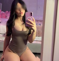 Tania - escort in Lucerne