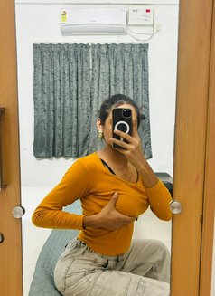 Tania - Transsexual escort in Candolim, Goa Photo 3 of 10