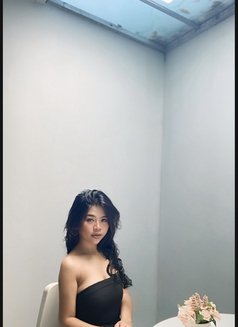Tania - escort in Bali Photo 6 of 9