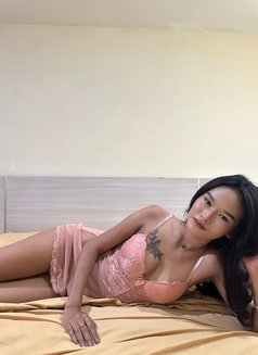 Tania - escort in Bali Photo 5 of 10