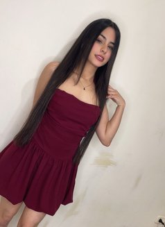 Tania - escort in Beirut Photo 5 of 6