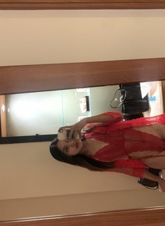 Tania69 - Acompañantes transexual in Jakarta Photo 8 of 13