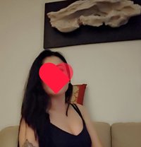 Tanirika - companion in Mumbai