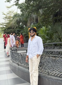 Tanish - Male escort in Gurgaon Photo 3 of 6