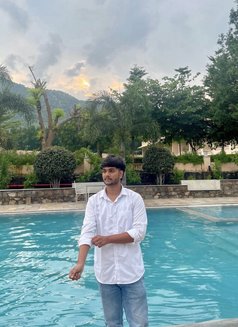 Tanish Shingle - Male escort in Noida Photo 1 of 2