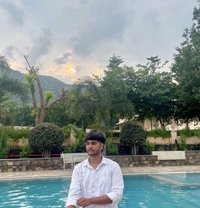 Tanish Shingle - Male escort in Noida