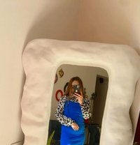 Tanish Singh - puta in Pune