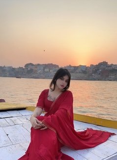 TANISH THE GODDES OF MEN'S XXL - Transsexual escort in New Delhi Photo 6 of 30