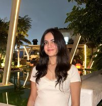 Tanisha - puta in Ahmedabad Photo 1 of 3