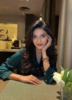 Tanisha - escort in Mumbai Photo 3 of 3