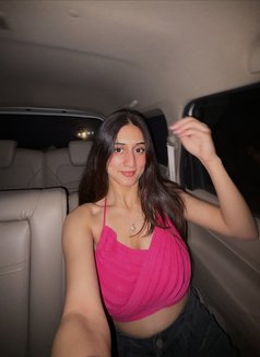 Tanisha - escort in Hyderabad Photo 1 of 2