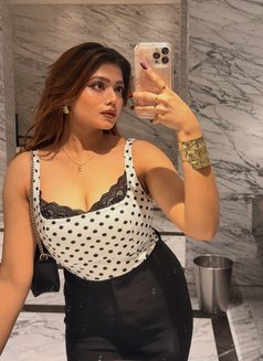 Tanisha - escort in Candolim, Goa Photo 8 of 8