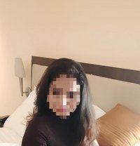 Tanisha - puta in Kolkata