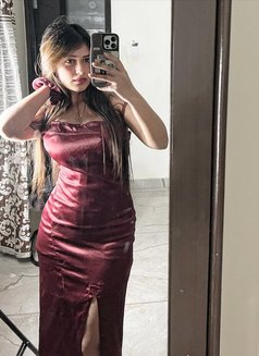 Tanisha - escort in Kolkata Photo 1 of 2