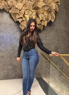 Tanisha - escort in Mumbai Photo 1 of 2