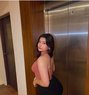 Tanisha - puta in Maldives Photo 1 of 1