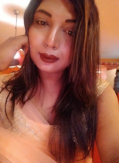 Tanisha Roy - Transsexual escort in Kolkata Photo 19 of 30