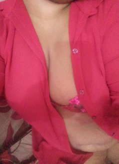 Tanisha - escort in Colombo Photo 12 of 12