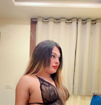 Tanisha Tani - Transsexual escort in Hyderabad Photo 27 of 30