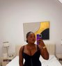 Tanisha - puta in Dubai Photo 1 of 5